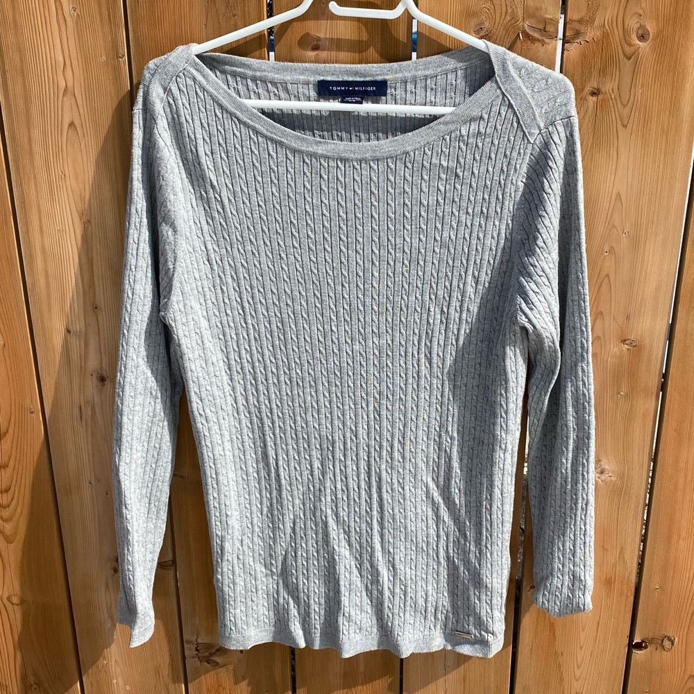 Tommy Hilfiger V-neck sweater
